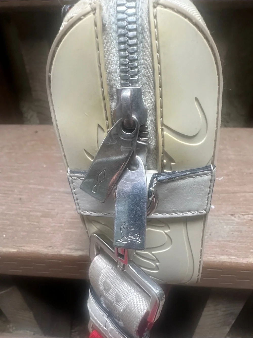 Christian Louboutin Ruby Town Messager bag